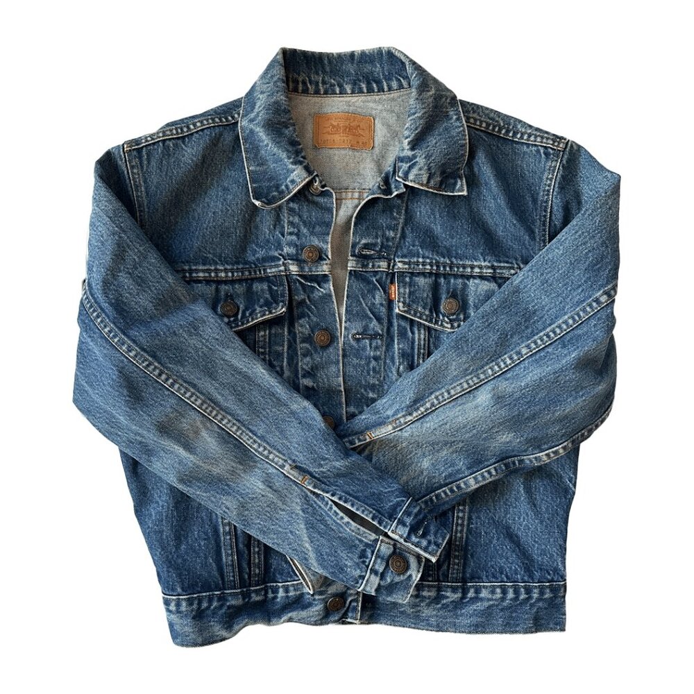 Levis Dark Denim Jean Jacket
